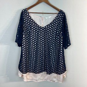 Eshakti Blouse Top 3X 24W Navy Blue Beige Geometric Short Sleeve V-Neck High Low